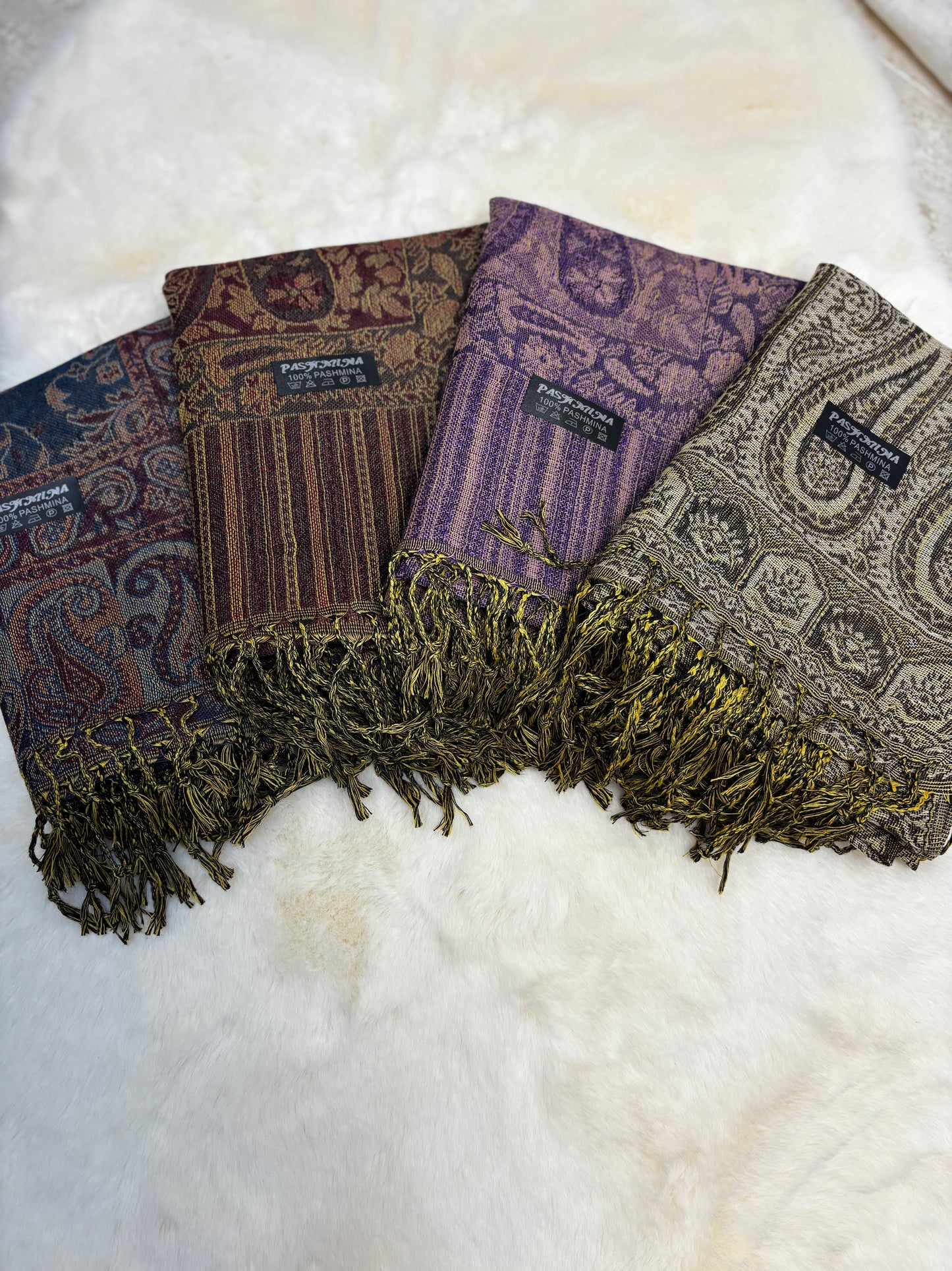 Pashmina scarf